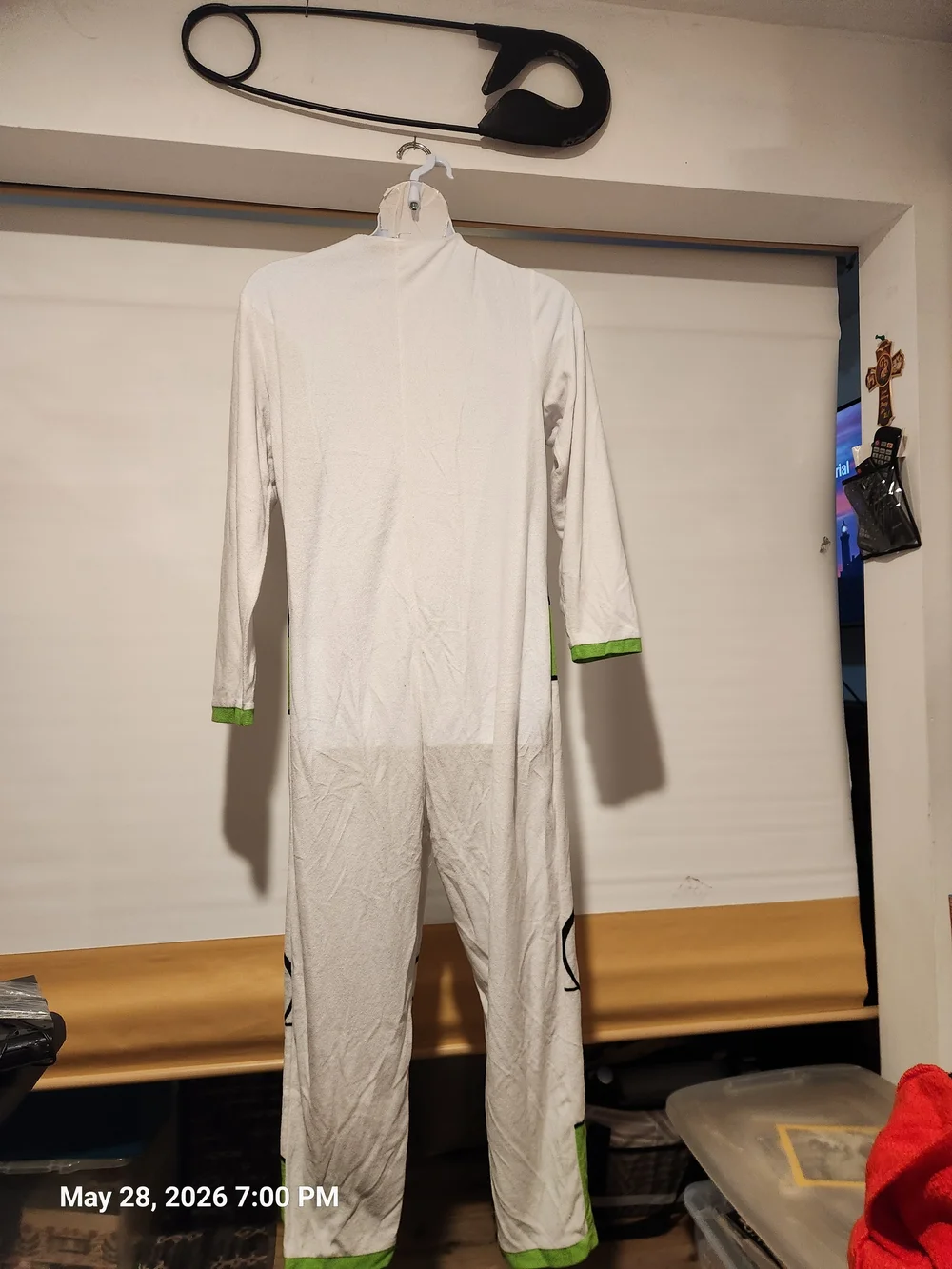 Adult Buzz Lightyear Onesie - White & Green - Picture 3 of 4
